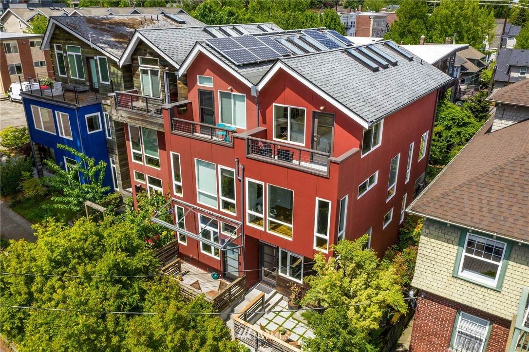 1806 John Street - Photo 1