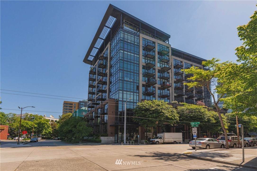 2720 3rd Avenue - Photo 1