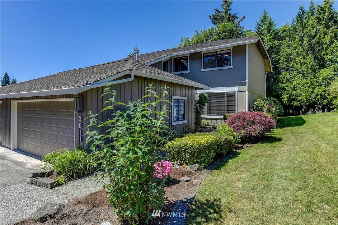 2611 175th Avenue - Photo 1