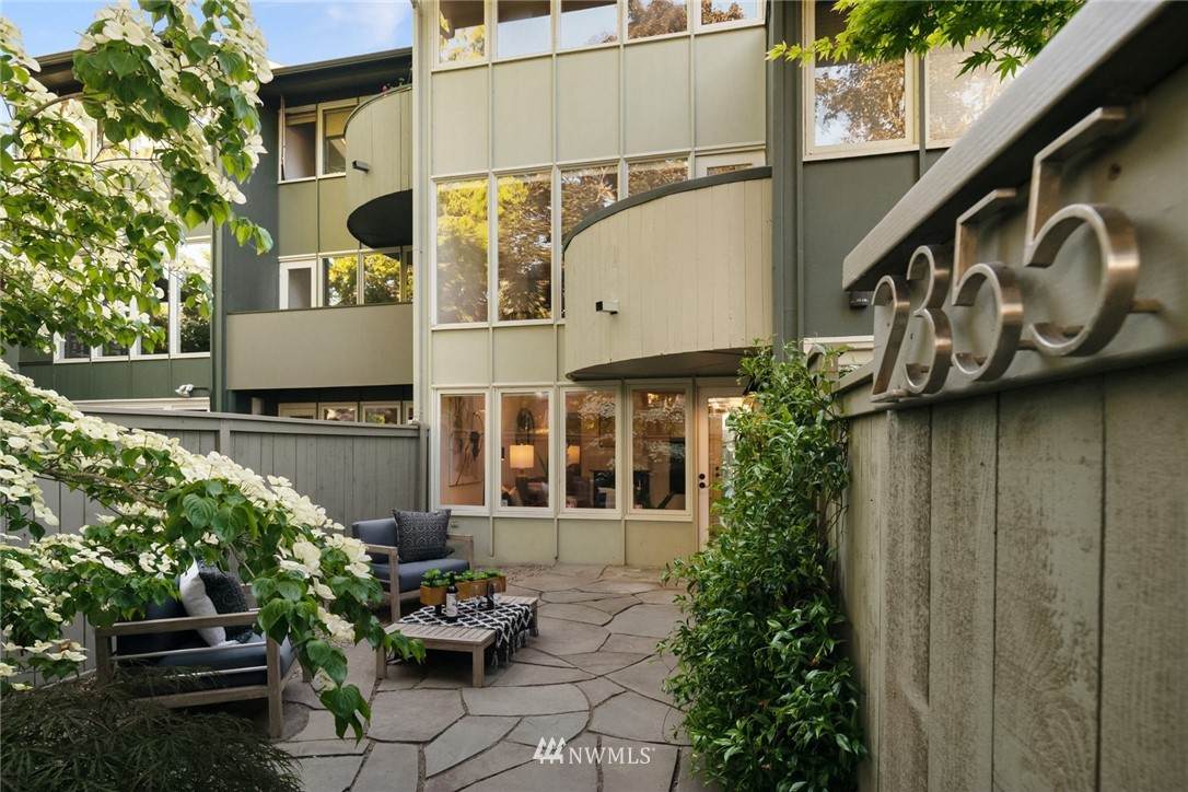 2355 42nd Avenue - Photo 1