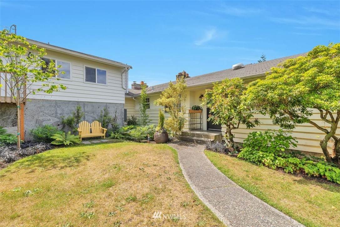 3251 30th Avenue - Photo 1