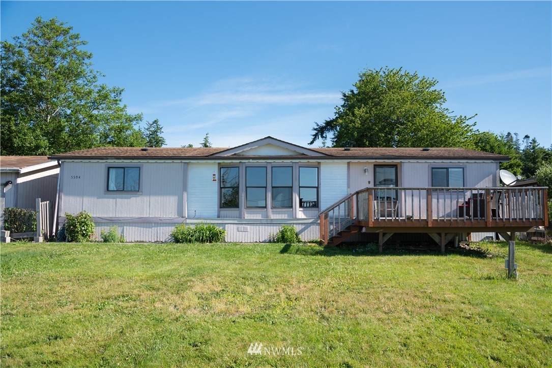 5594 Seavue Drive - Photo 1