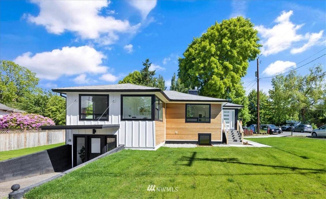 8701 Palatine Avenue - Photo 1
