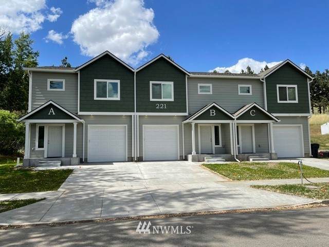 221 Dayton Avenue - Photo 1