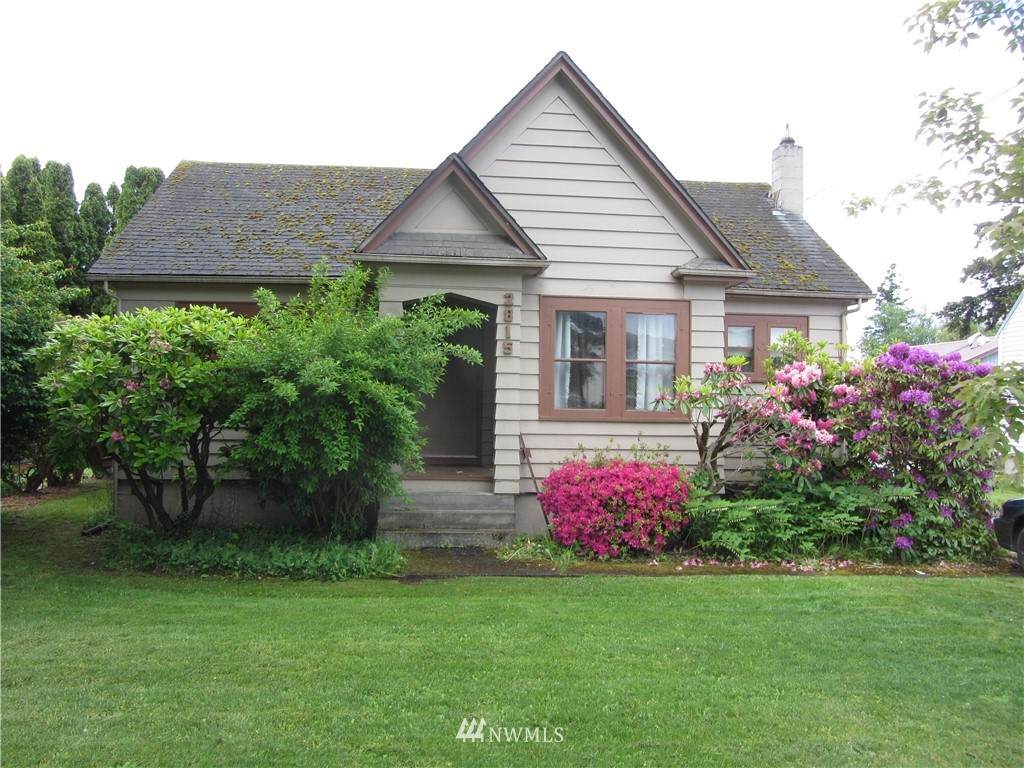 2815 Maplewood Street - Photo 1