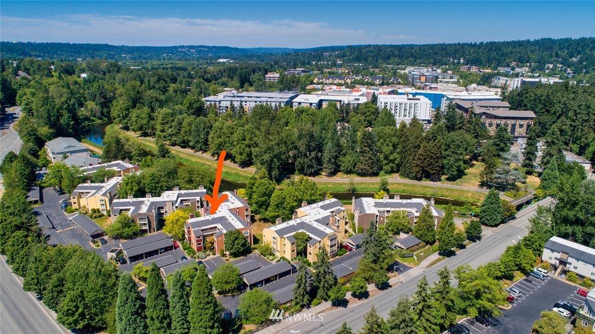 7274 West Lake Sammamish Parkway - Photo 1