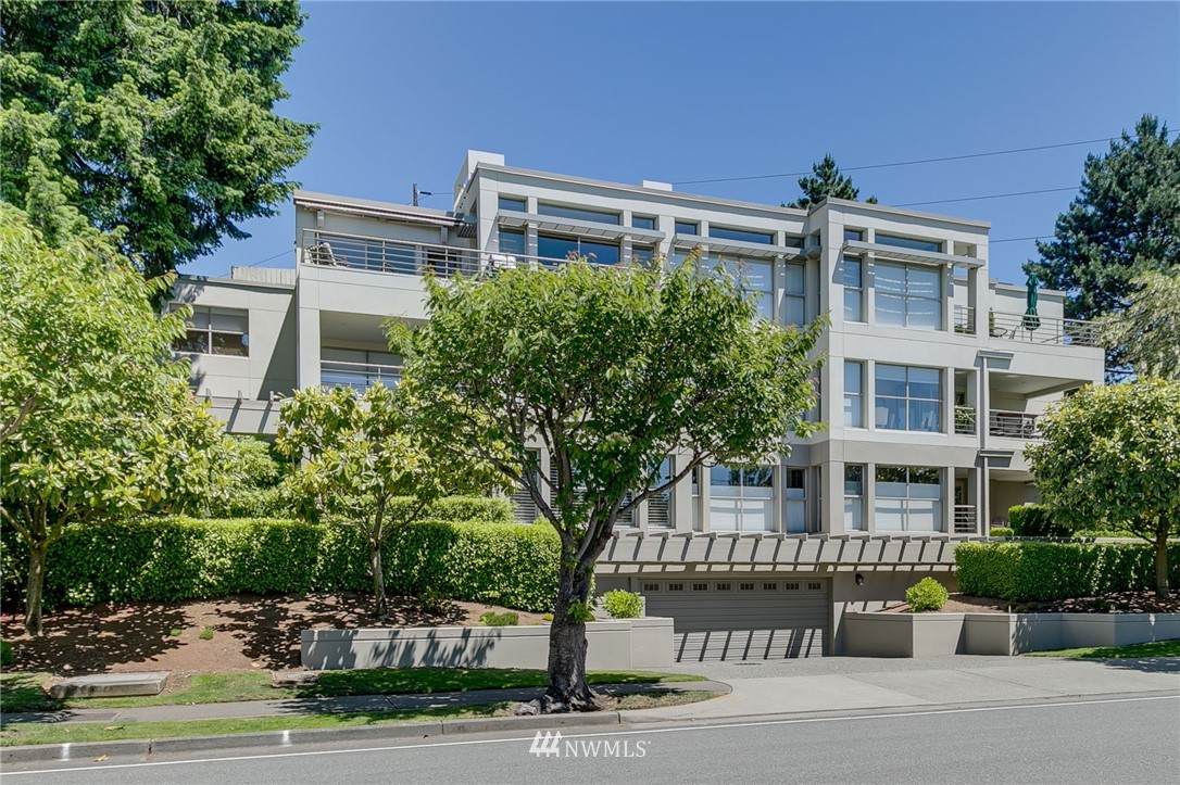 101 99th Avenue - Photo 1