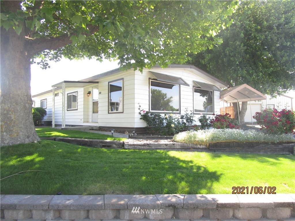 7027 P Road - Photo 1