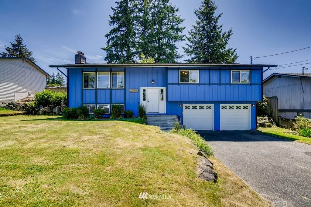 411 305th Street - Photo 1