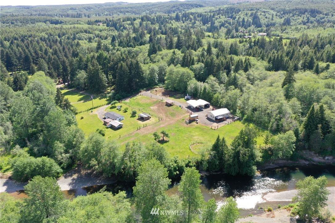 544 Geissler Road - Photo 1