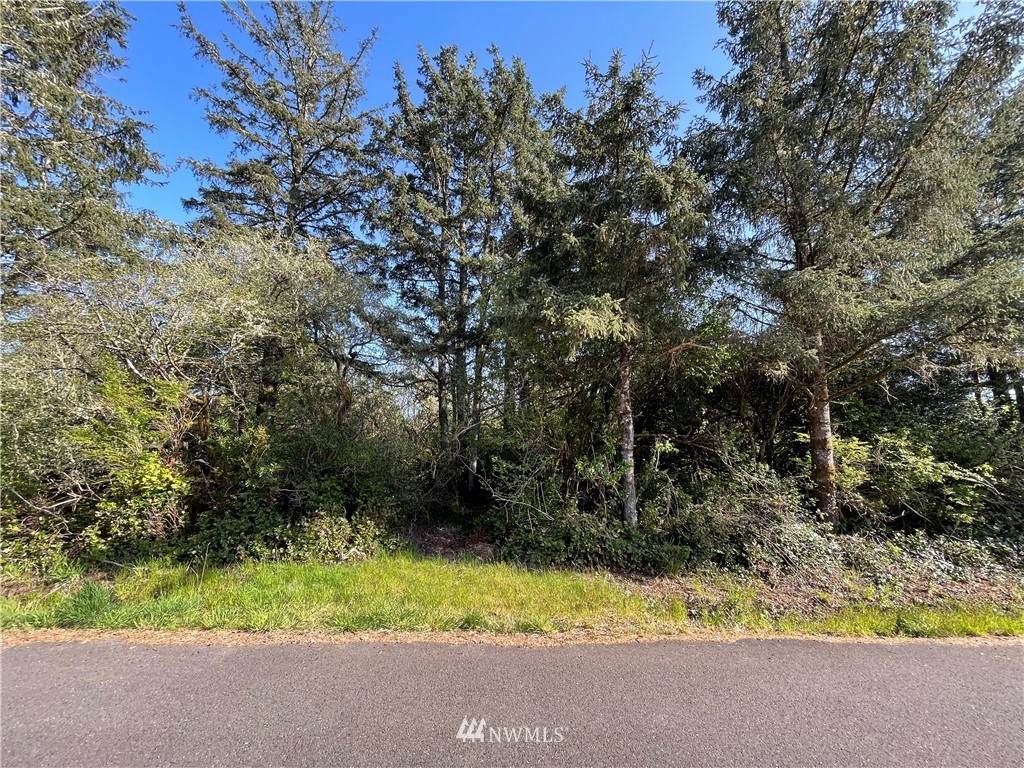159 Warkum Court - Photo 1