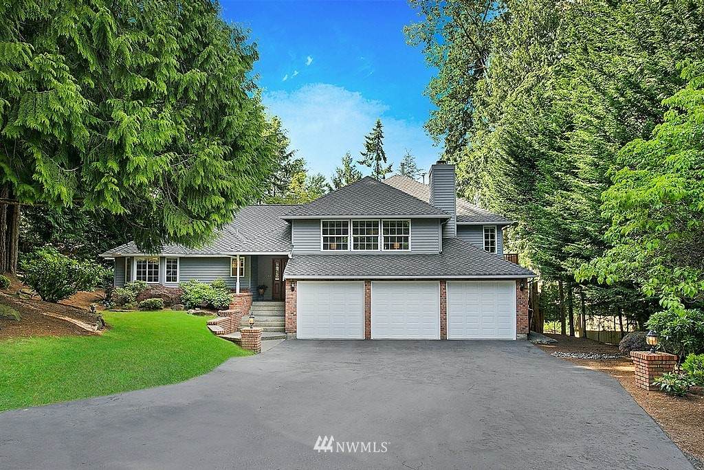 15710 183rd Street - Photo 1