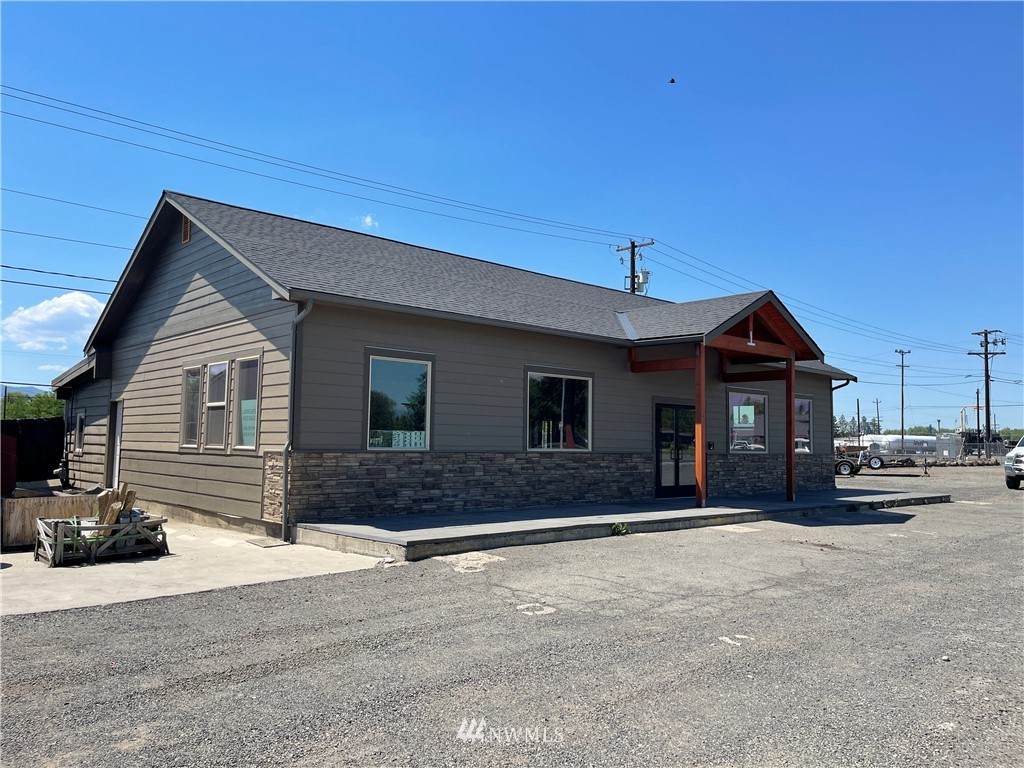 1003 Canyon Road - Photo 1