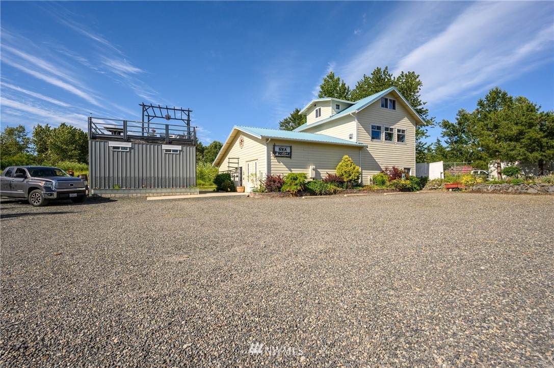 1188 Marine Drive - Photo 1