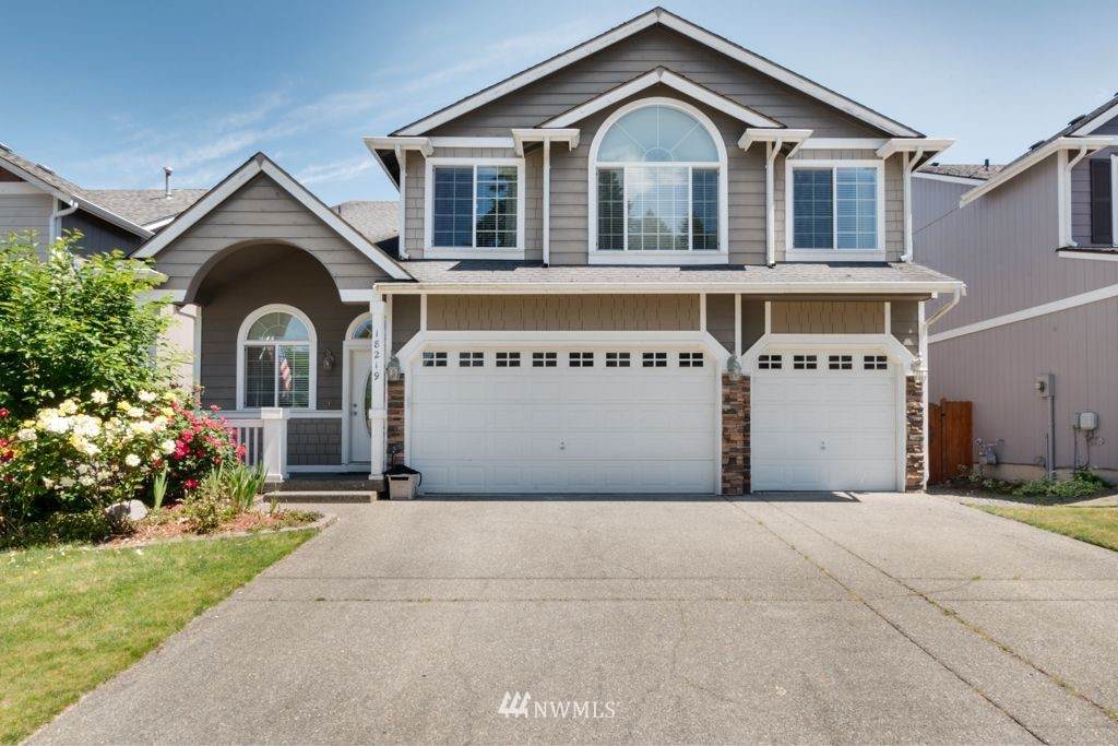 18219 80th Avenue - Photo 1