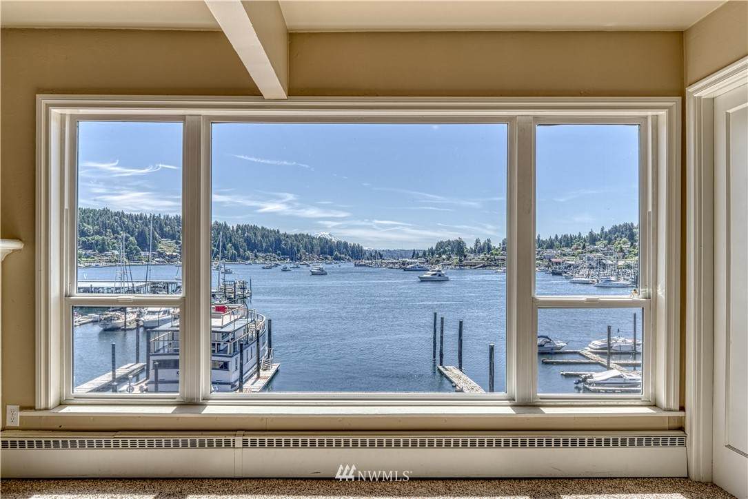 8815 Harborview Drive - Photo 1