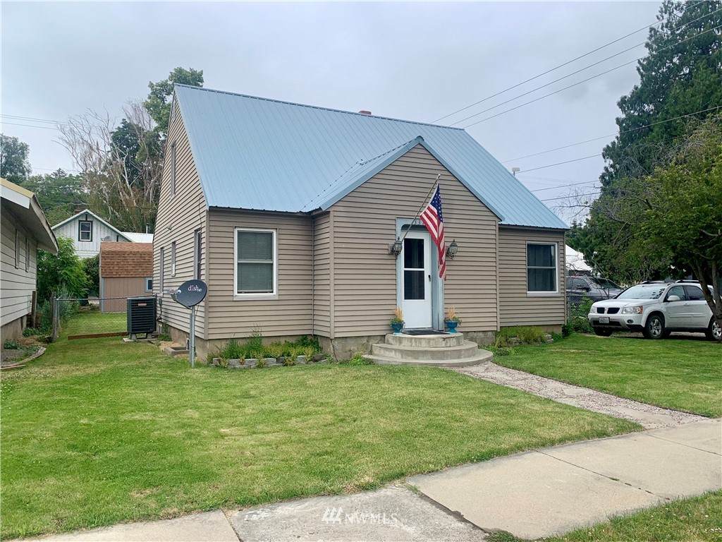337 2nd Avenue - Photo 1