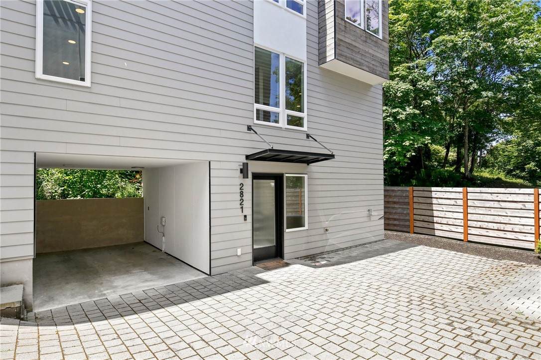 2821 3rd Avenue - Photo 1