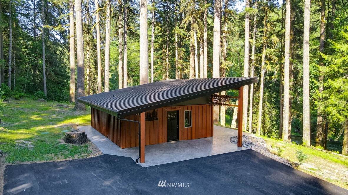 8475 Kalama River Road - Photo 1