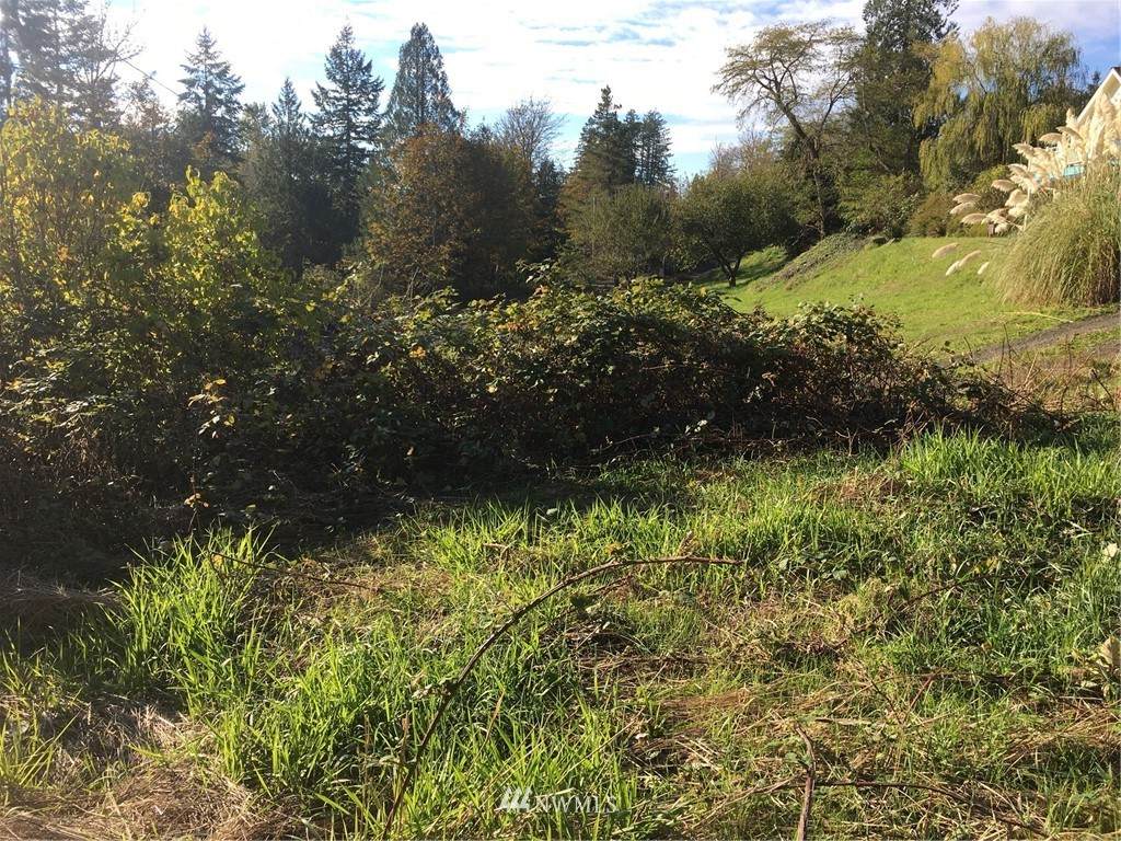 5130 Pickering Road - Photo 1