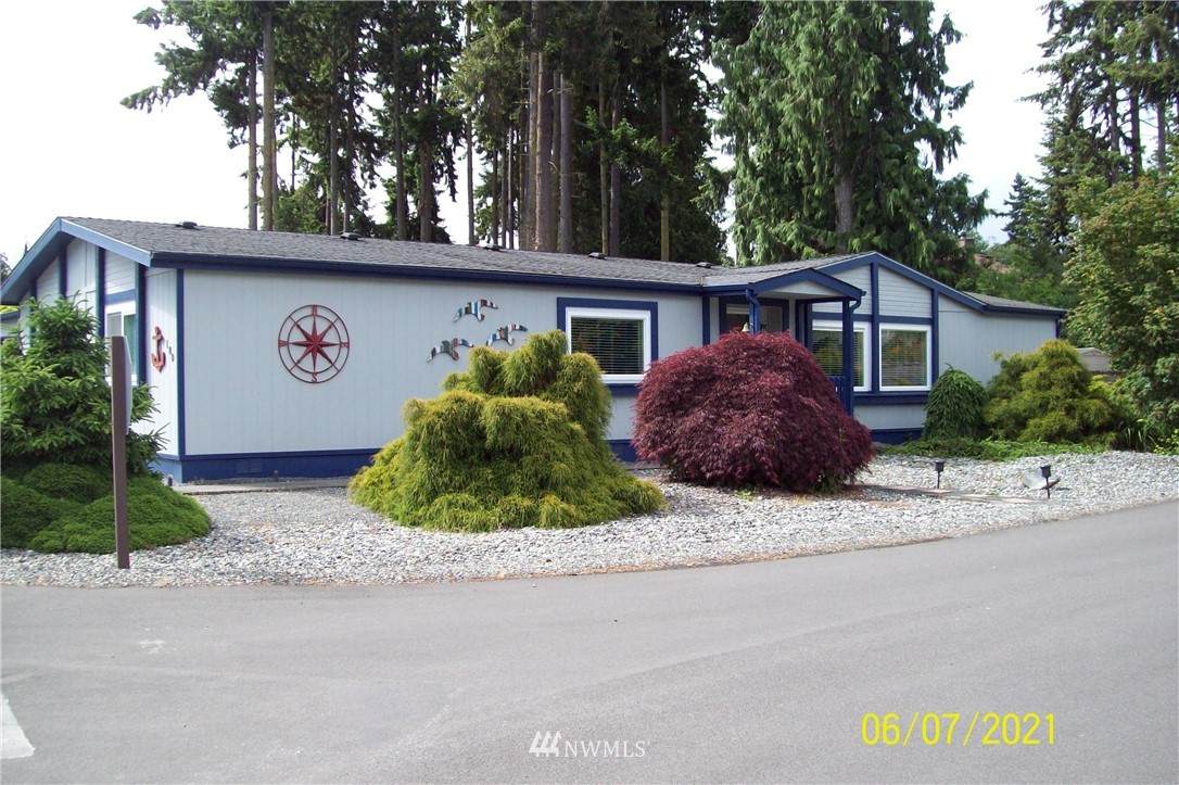 180 Fircrest Drive - Photo 1