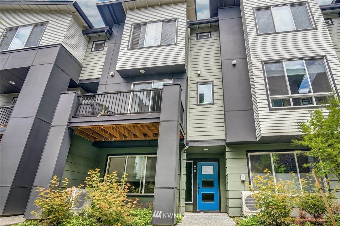 606 237th Street - Photo 1