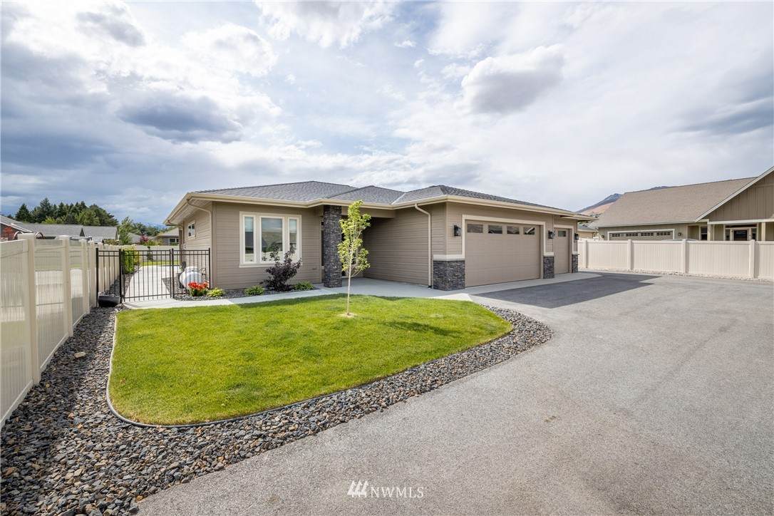 3512 Dianna Way - Photo 1