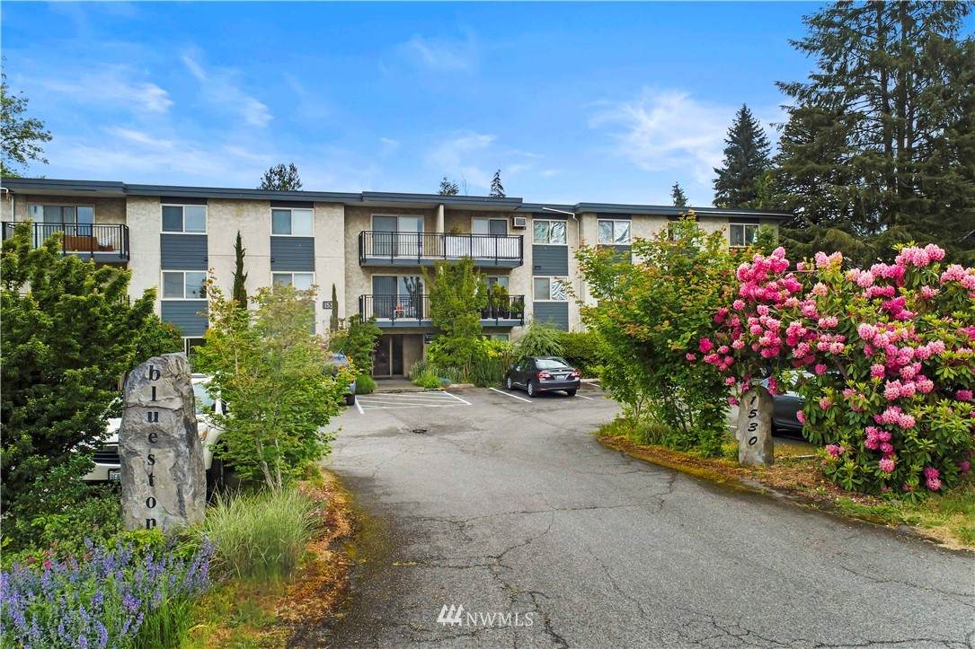 1530 146th Street - Photo 1