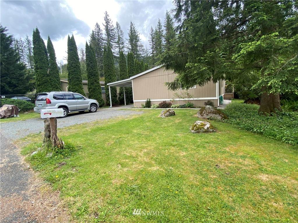 17832 433rd Avenue - Photo 1