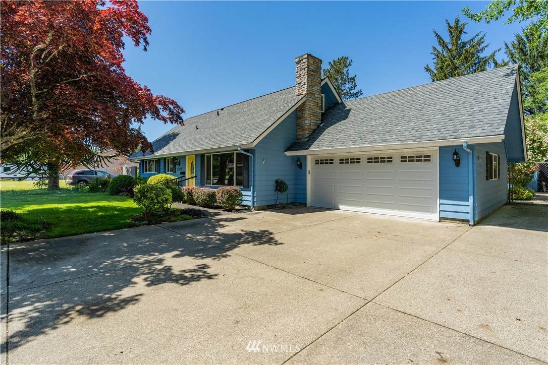 1202 Franklin Drive - Photo 1