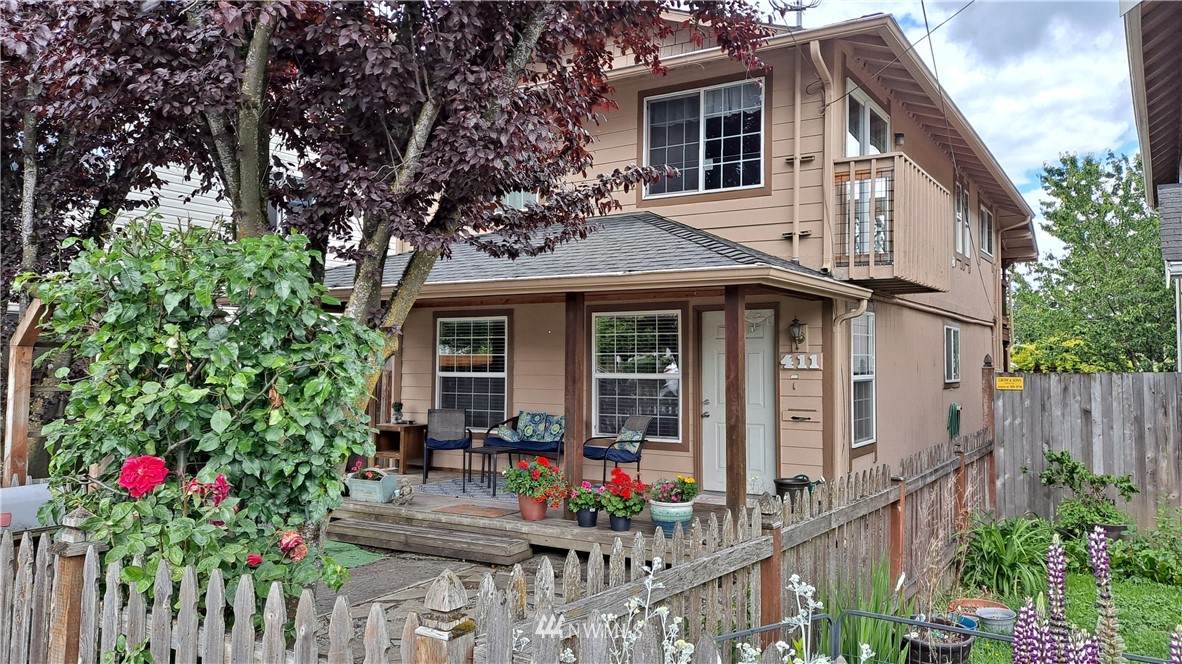 411 Pine Avenue - Photo 1