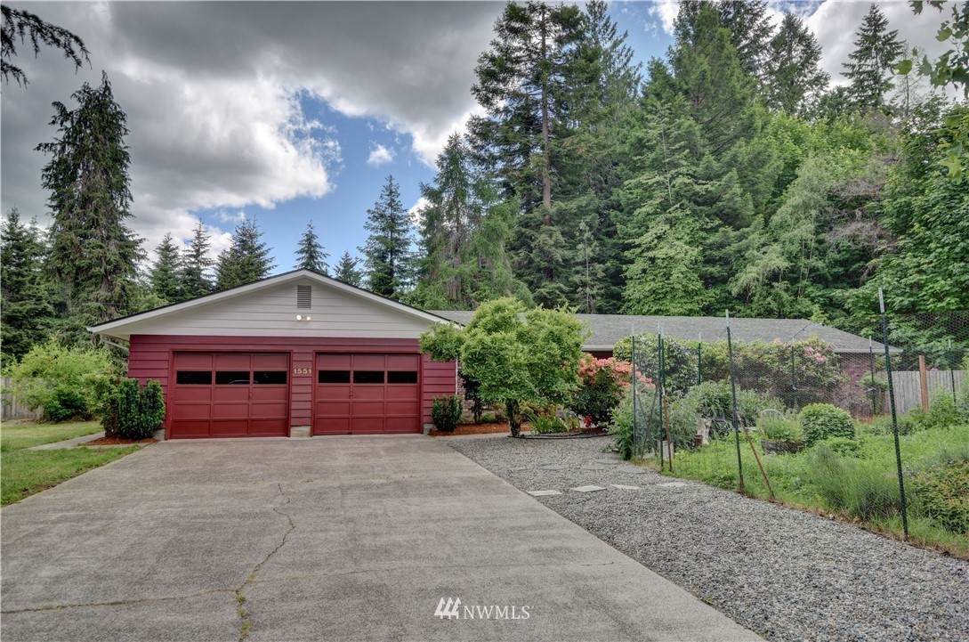 1551 88th Avenue - Photo 1