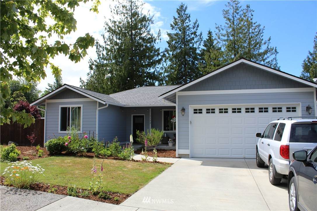 1122 Dunker Drive - Photo 1