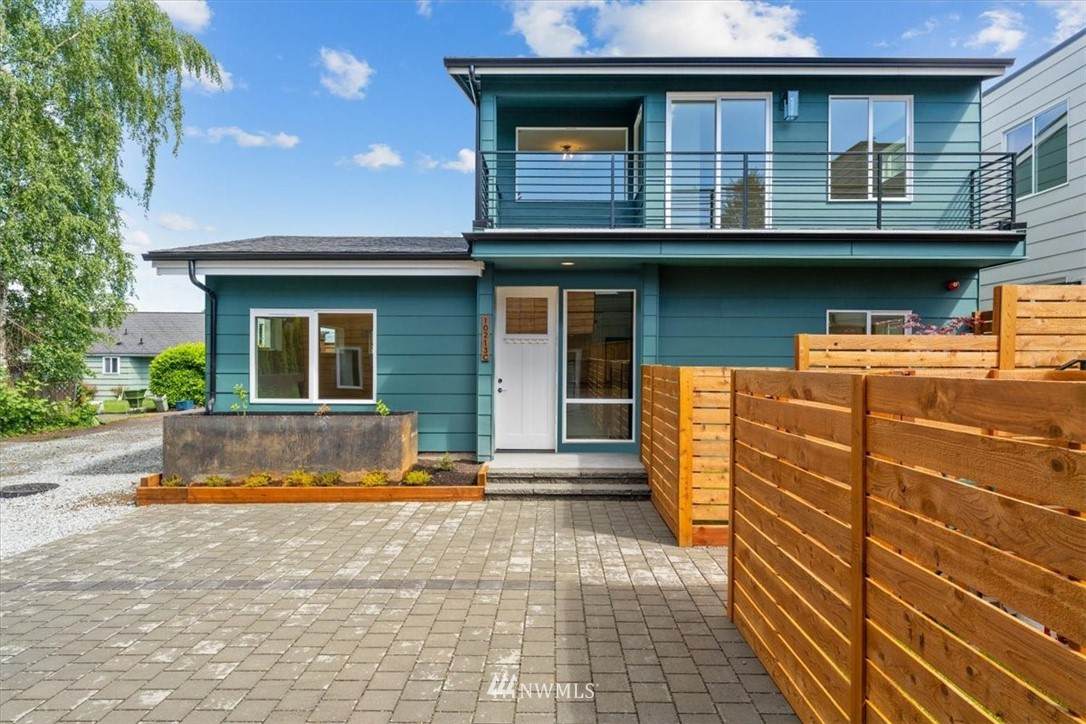 10213 40th Avenue - Photo 1