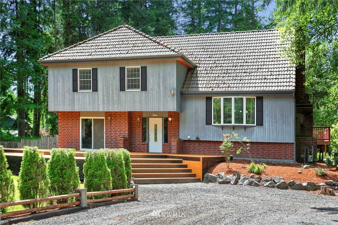 9024 105th Avenue - Photo 1
