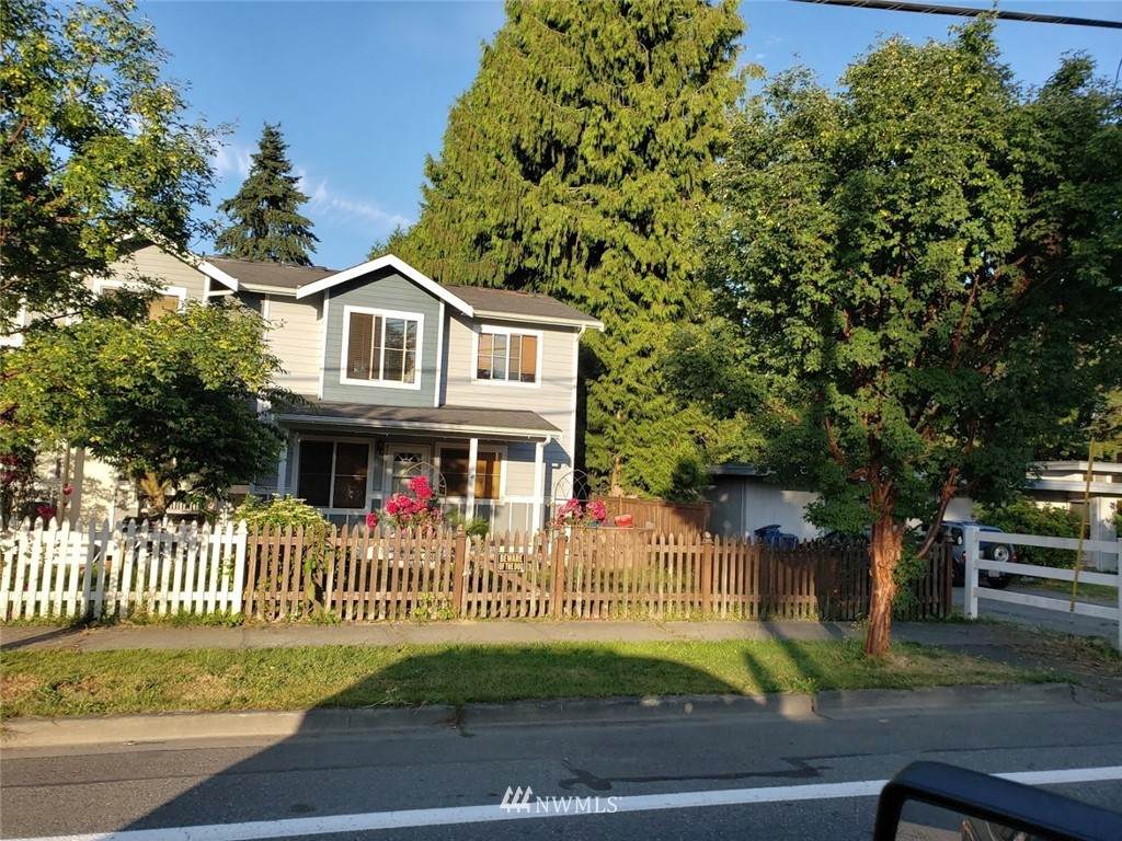 15115 179th Avenue - Photo 1