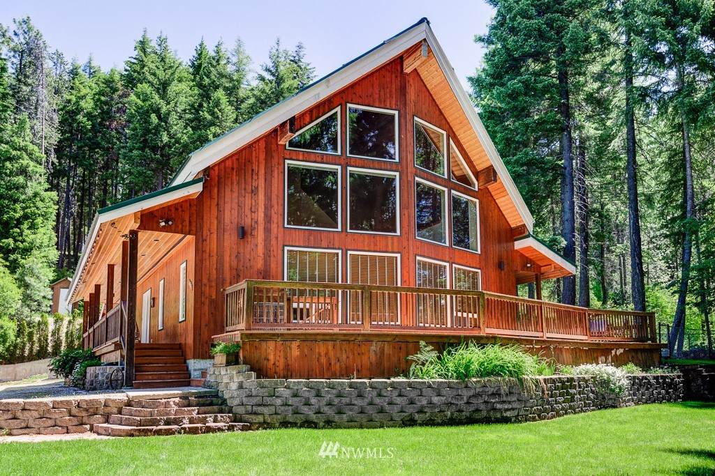 2452 Salal Drive - Photo 1