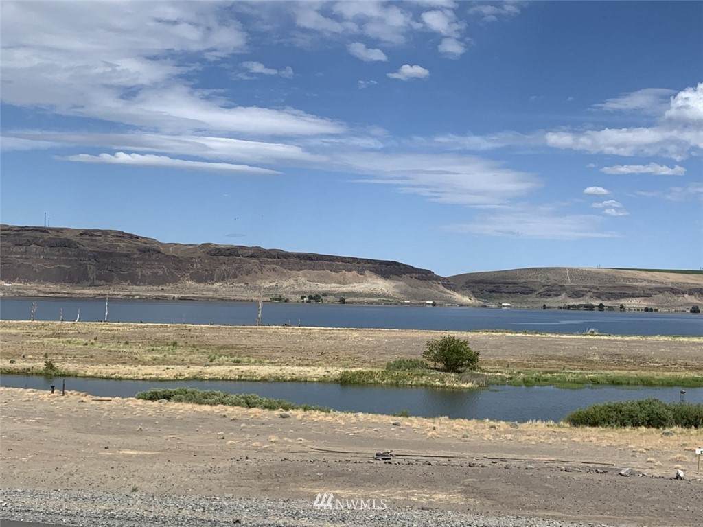 103 XXX Vantage Bay Loop - Photo 1
