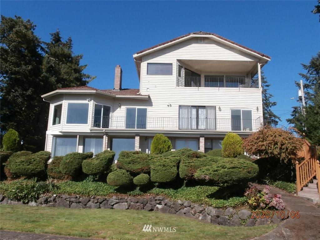 1216 Lake Vista Boulevard - Photo 1