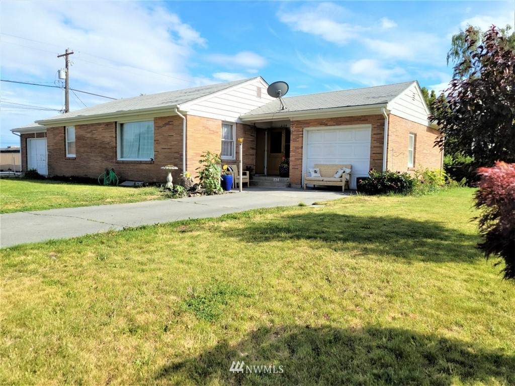 234 15th Avenue - Photo 1