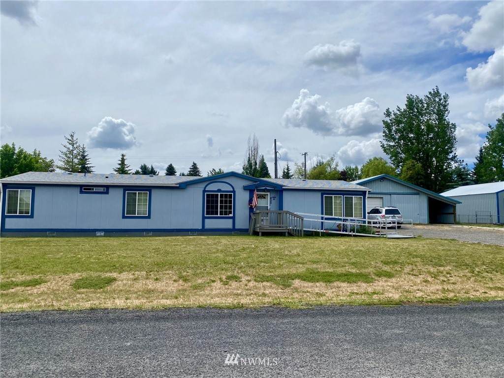 455 Spokane Avenue - Photo 1
