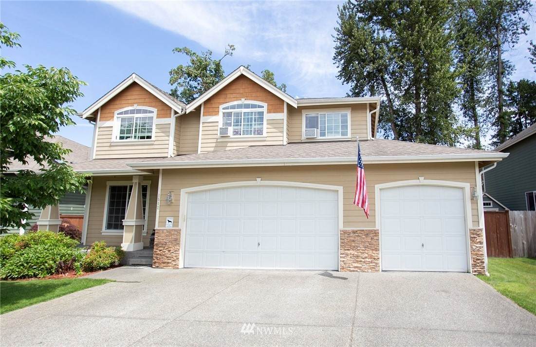 1512 Daffodil Avenue - Photo 1