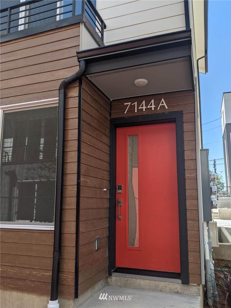 7144 A Beacon Avenue - Photo 1