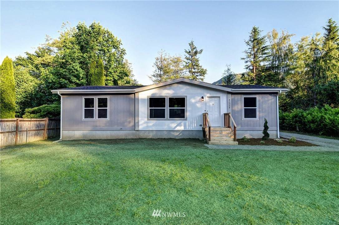 41324 Nelson Place - Photo 1