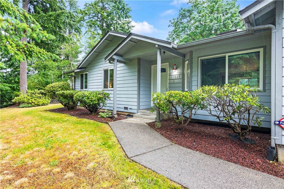 15809 322nd Street - Photo 1