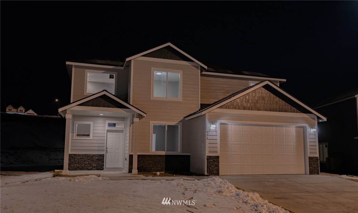 631 Alice Avenue - Photo 1
