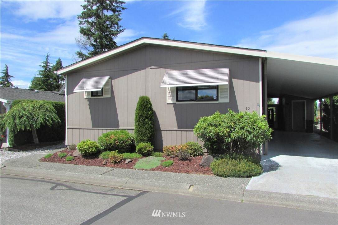 1427 100th Street - Photo 1