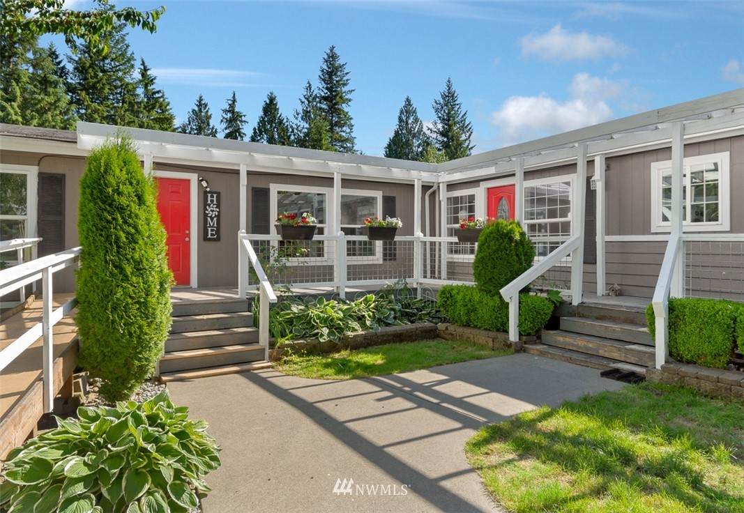 24226 Cromwell Road - Photo 1