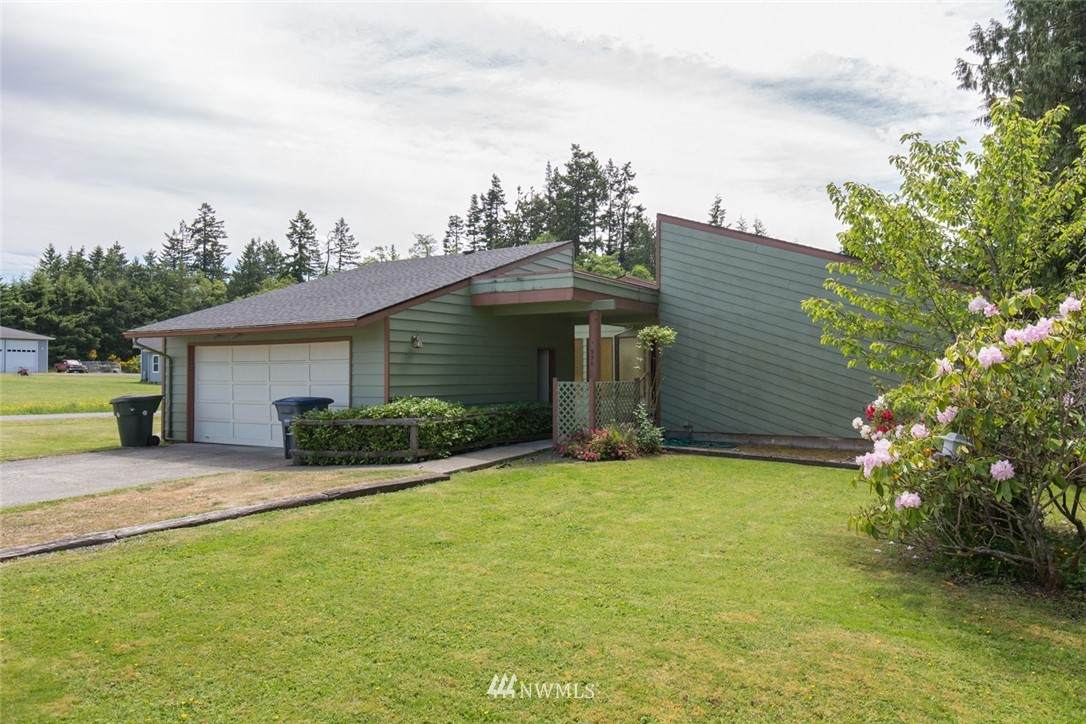 936 Glenbrook Circle - Photo 1