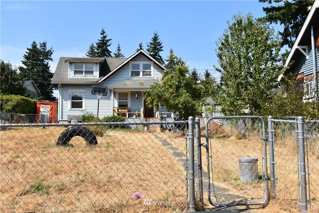 1932 Hosmer Street - Photo 1